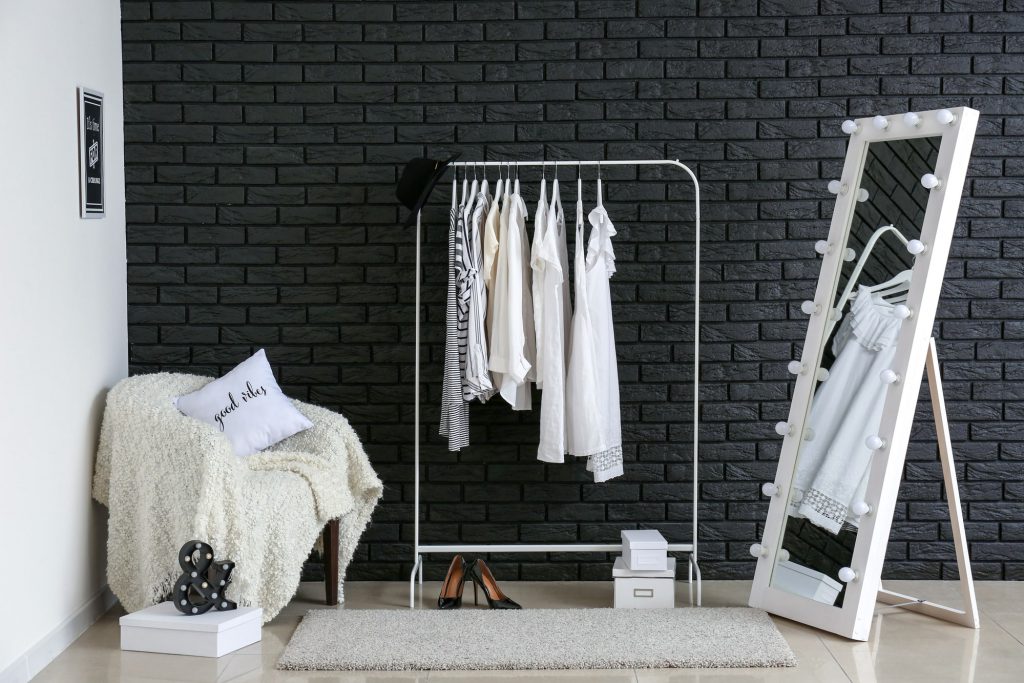 Sind schwarz und weiß Farben Vorschau2 7ROOMZ