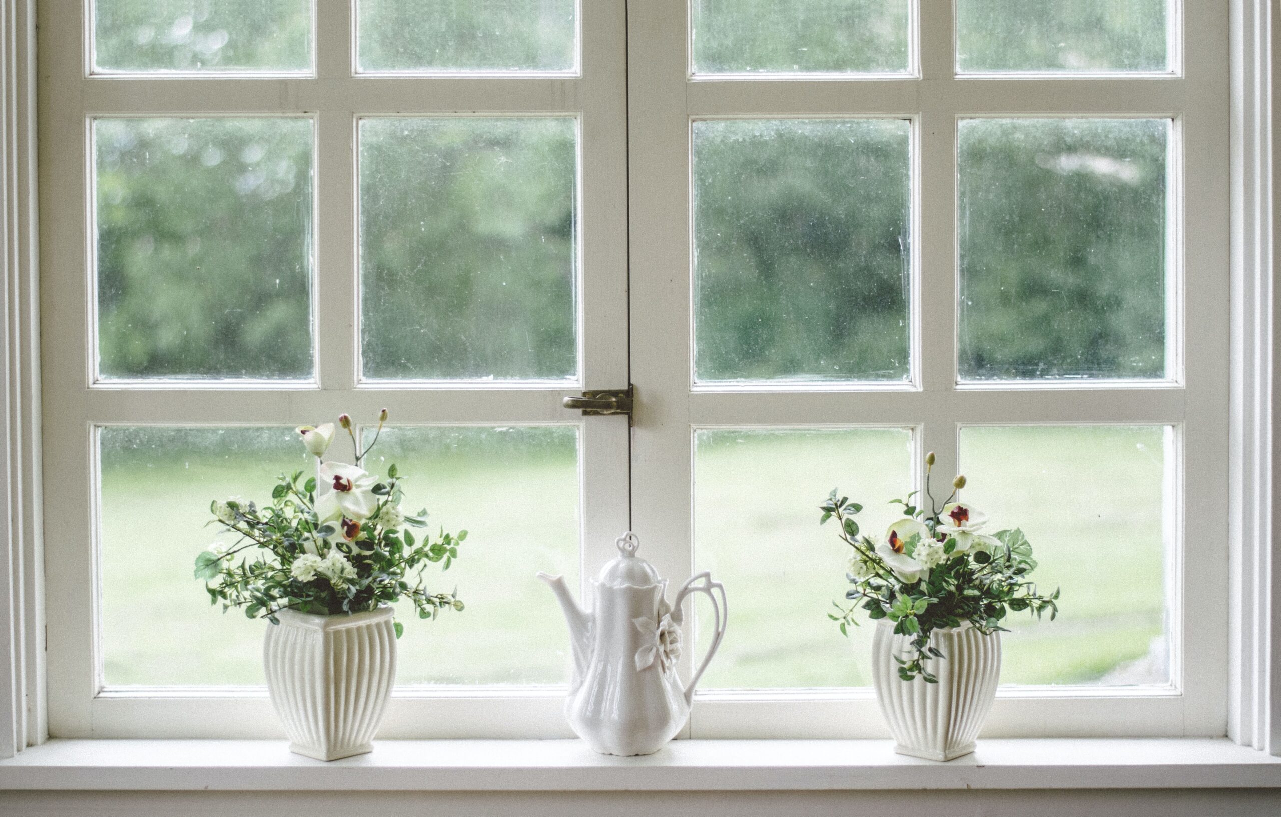 Fensterbank dekorieren - mit Stil und Leidenschaft - 7ROOMZ