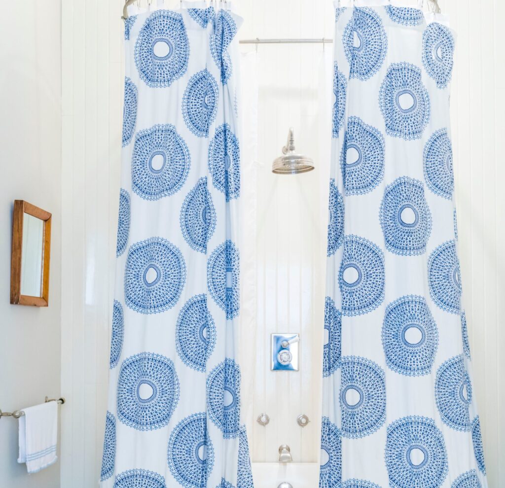 Außergewöhnliche Duschvorhänge für jedes Badezimmer  