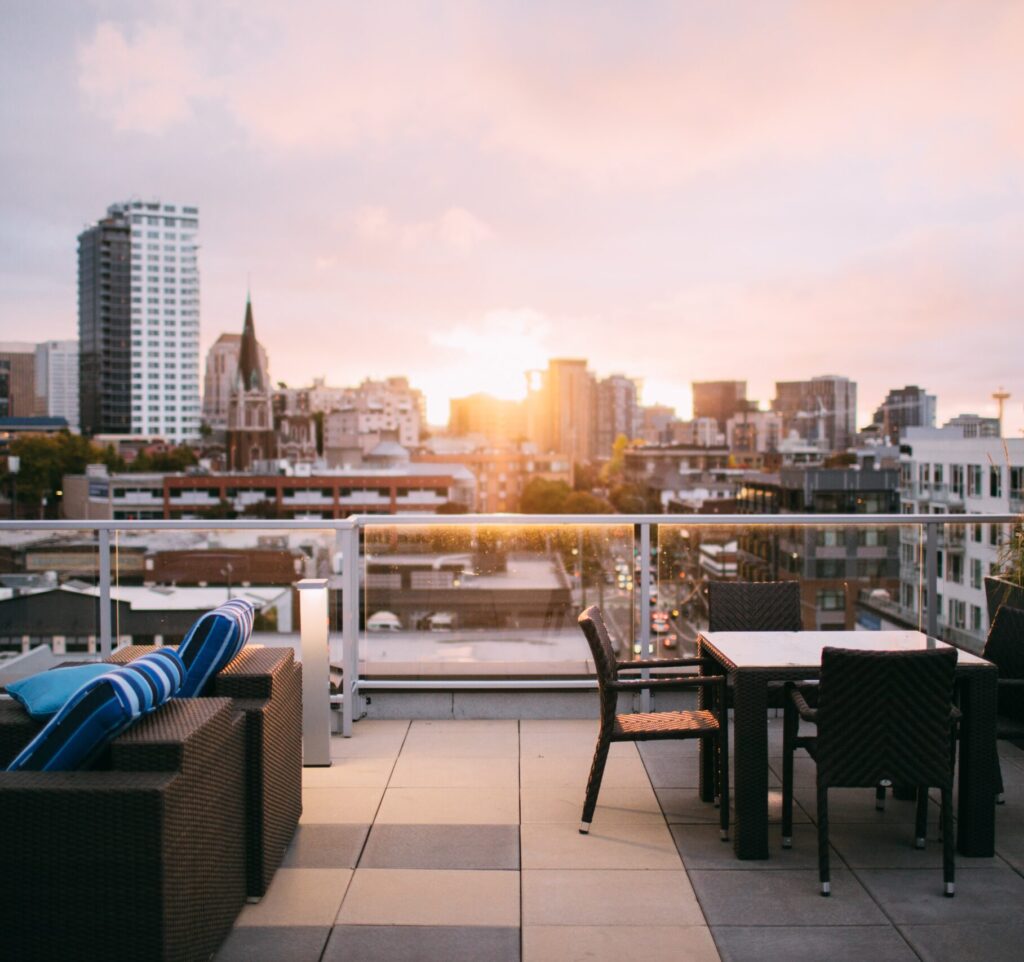 Dachterrasse gestalten – mache sie zum Sehnsuchtsort