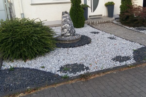 Umweltrecht: Rückbaupflicht für Schottergärten beschlossen